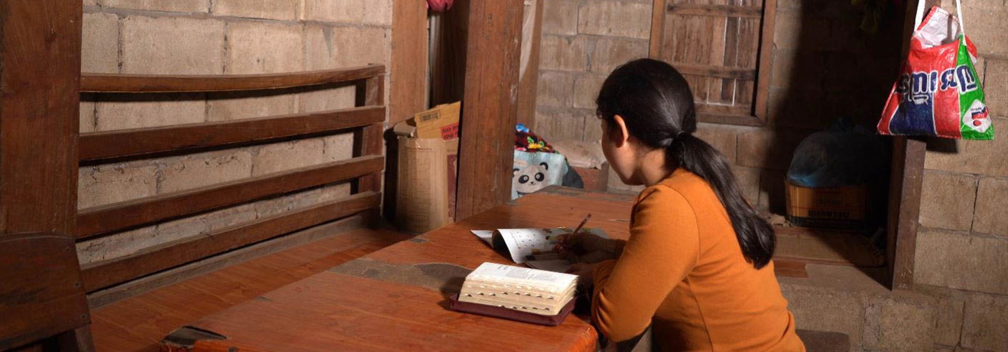 Distribution de bibles en asie pour soutenir les chretiens par la parole de dieu projet 2023