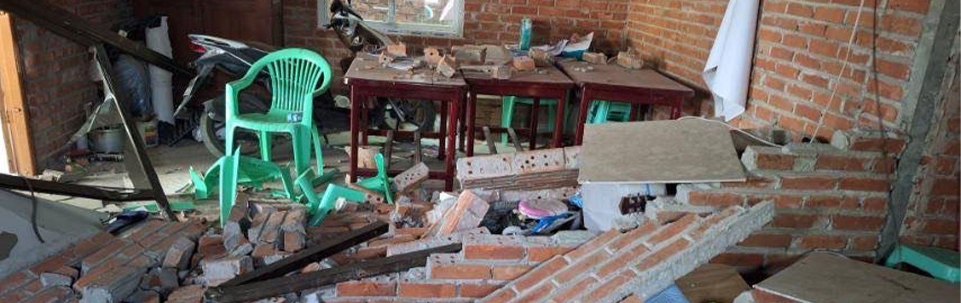 Seisme myanmar 2025 urgence maison detruite